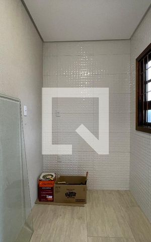 Casa à venda com 120m², 2 quartos e 2 vagas Casa à venda com 120m², 2 quartos e 2 vagasCozinha