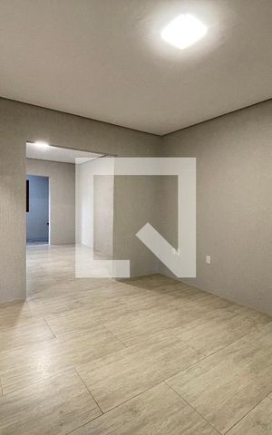 Casa à venda com 120m², 2 quartos e 2 vagas Casa à venda com 120m², 2 quartos e 2 vagasSala