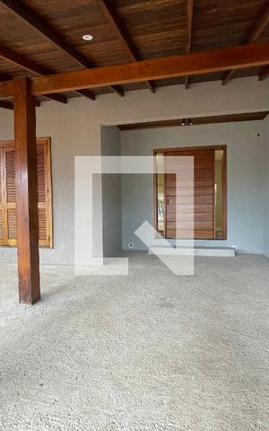 Casa à venda com 120m², 2 quartos e 2 vagas Casa à venda com 120m², 2 quartos e 2 vagasÁrea Externa