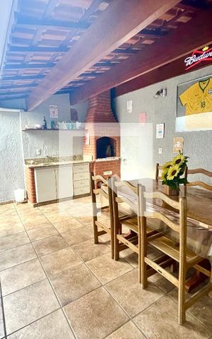 Casa à venda com 151m², 3 quartos e 2 vagasQuintal com churrasqueira