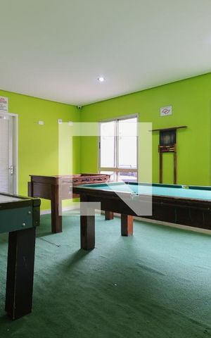 Apartamento à venda com 55m², 2 quartos e 1 vaga Apartamento à venda com 55m², 2 quartos e 1 vagaÁrea comum - Salão de jogos