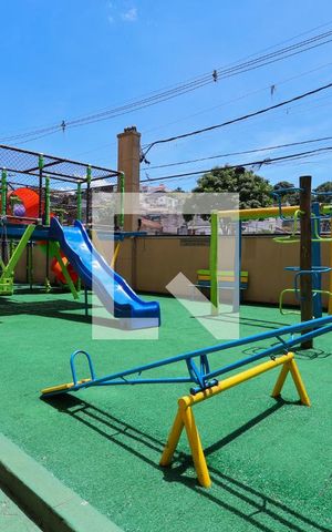 Apartamento à venda com 55m², 2 quartos e 1 vaga Apartamento à venda com 55m², 2 quartos e 1 vagaÁrea comum - Playground
