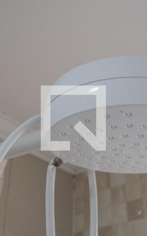Apartamento à venda com 55m², 2 quartos e 1 vaga Apartamento à venda com 55m², 2 quartos e 1 vagaBanheiro