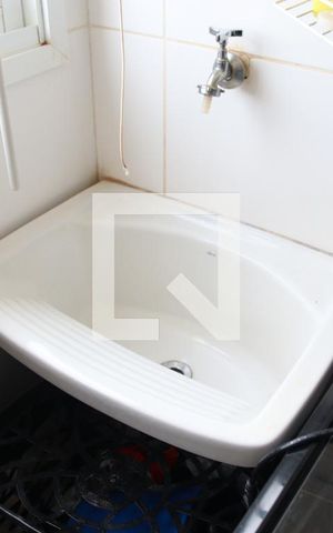 Apartamento para alugar com 77m², 2 quartos e 1 vagaCozinha e Área de Serviço
