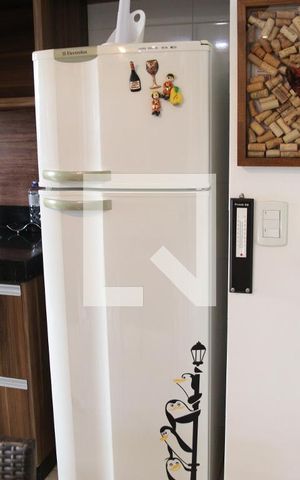 Apartamento para alugar com 77m², 2 quartos e 1 vagaCozinha e Área de Serviço