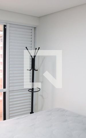 Apartamento para alugar com 77m², 2 quartos e 1 vagaSuíte