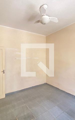 Apartamento para alugar com 66m², 2 quartos e sem vaga Apartamento para alugar com 66m², 2 quartos e sem vagaQuarto 1
