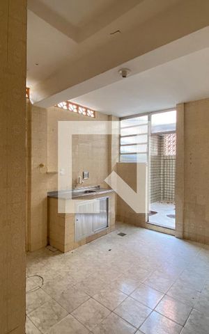 Apartamento para alugar com 66m², 2 quartos e sem vaga Apartamento para alugar com 66m², 2 quartos e sem vagaCozinha