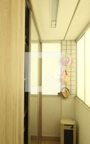 Apartamento à venda com 260m², 4 quartos e 4 vagasCloset