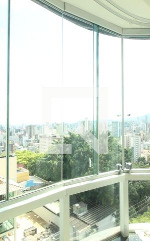 Apartamento à venda com 260m², 4 quartos e 4 vagasVaranda