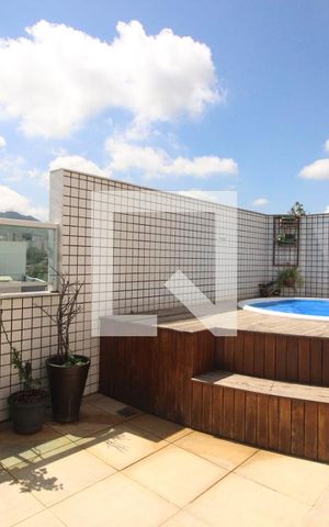 Apartamento à venda com 260m², 4 quartos e 4 vagasTerraço
