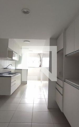 Apartamento à venda com 95m², 2 quartos e 2 vagas Apartamento à venda com 95m², 2 quartos e 2 vagasCozinha