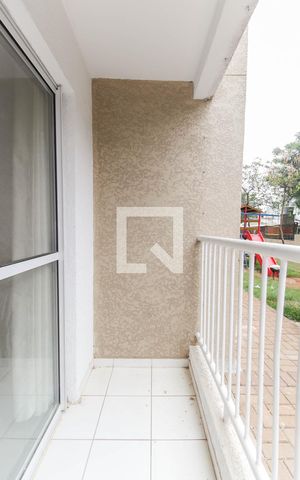 Apartamento para alugar com 50m², 2 quartos e sem vaga Apartamento para alugar com 50m², 2 quartos e sem vagaVaranda da Sala