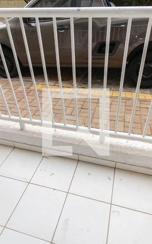 Apartamento para alugar com 50m², 2 quartos e sem vaga Apartamento para alugar com 50m², 2 quartos e sem vagaVaranda da Sala