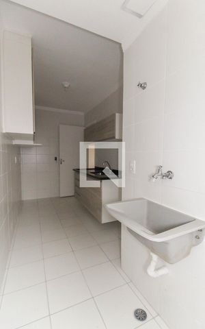 Apartamento para alugar com 50m², 2 quartos e sem vaga Apartamento para alugar com 50m², 2 quartos e sem vagaÁrea de Serviço