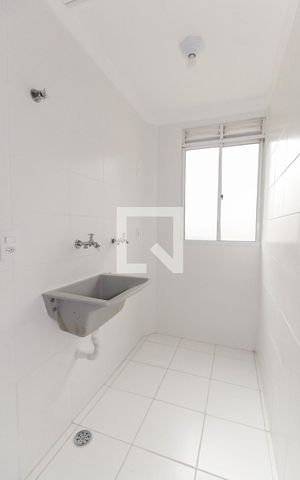 Apartamento para alugar com 50m², 2 quartos e sem vaga Apartamento para alugar com 50m², 2 quartos e sem vagaÁrea de Serviço