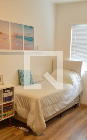Casa à venda com 318m², 4 quartos e 4 vagasSuíte 2