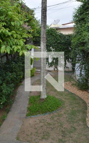 Casa à venda com 318m², 4 quartos e 4 vagasJardim