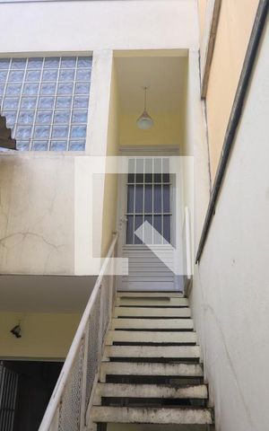 Casa à venda com 140m², 4 quartos e 2 vagasEdícula