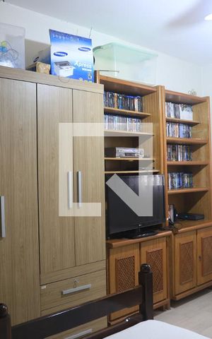 Casa à venda com 140m², 4 quartos e 2 vagasQuarto
