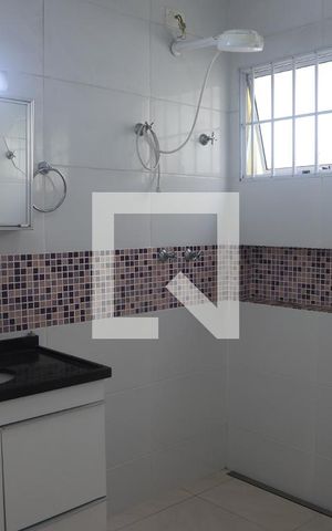 Casa à venda com 140m², 4 quartos e 2 vagasBanheiro 2 Edícula