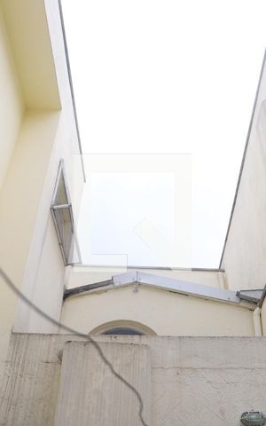 Casa à venda com 140m², 4 quartos e 2 vagasQuintal