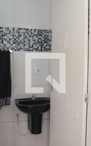 Casa à venda com 140m², 4 quartos e 2 vagasBanheiro Oficina