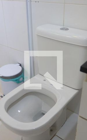 Casa à venda com 140m², 4 quartos e 2 vagasBanheiro da Suíte