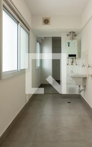 Apartamento para alugar com 125m², 3 quartos e 1 vaga Apartamento para alugar com 125m², 3 quartos e 1 vagaLavanderia