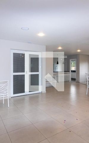 Apartamento para alugar com 125m², 3 quartos e 1 vaga Apartamento para alugar com 125m², 3 quartos e 1 vagaÁrea comum - Salão de festas
