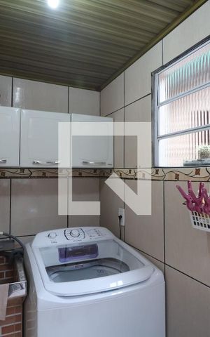 Casa à venda com 200m², 3 quartos e 5 vagasLavanderia