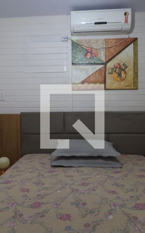 Casa à venda com 200m², 3 quartos e 5 vagasQuarto Suíte