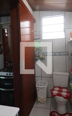 Casa à venda com 200m², 3 quartos e 5 vagasBanheiro 2
