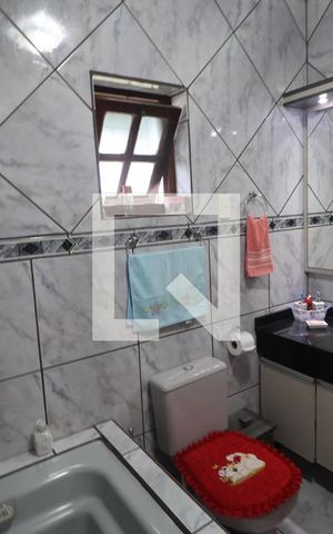 Casa à venda com 200m², 3 quartos e 5 vagasBanheiro suíte