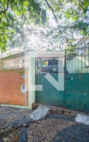 Casa à venda com 287m², 3 quartos e 3 vagas