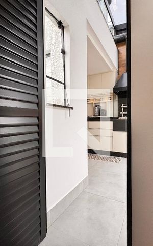 Apartamento para alugar com 94m², 2 quartos e 1 vagaLavabo
