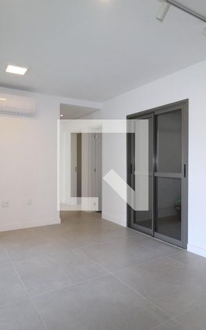 Apartamento à venda com 85m², 3 quartos e 2 vagasSala