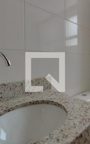 Apartamento à venda com 70m², 2 quartos e 1 vaga Apartamento à venda com 70m², 2 quartos e 1 vagaBanheiro Suíte