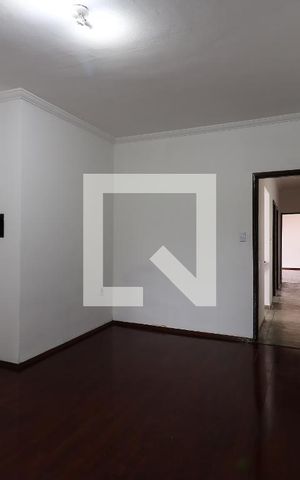 Casa à venda com 227m², 3 quartos e 3 vagasQuarto 3