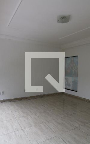 Casa à venda com 227m², 3 quartos e 3 vagasSala - Segundo Ambiente