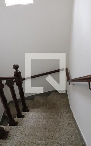 Casa à venda com 227m², 3 quartos e 3 vagasEscada