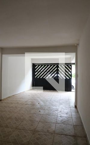Casa à venda com 227m², 3 quartos e 3 vagasGaragem