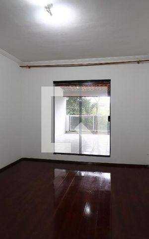 Casa à venda com 227m², 3 quartos e 3 vagasQuarto 3