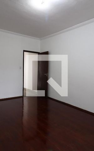 Casa à venda com 227m², 3 quartos e 3 vagasQuarto 3