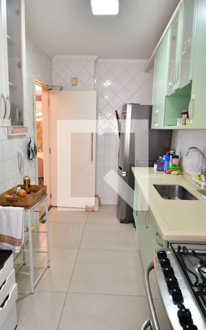Apartamento para alugar com 96m², 2 quartos e 1 vagaCozinha
