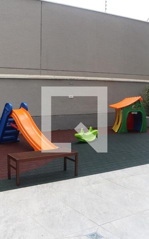 Apartamento à venda com 65m², 2 quartos e 2 vagasÁrea comum - Playground