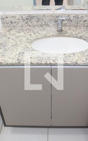 Apartamento à venda com 65m², 2 quartos e 2 vagasBanheiro 1