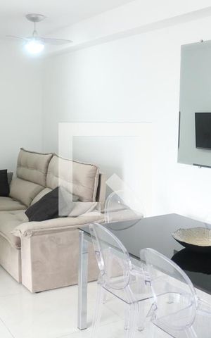 Apartamento à venda com 65m², 2 quartos e 2 vagasSala