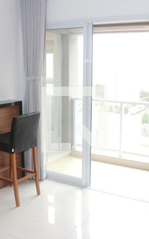 Apartamento à venda com 65m², 2 quartos e 2 vagasSala
