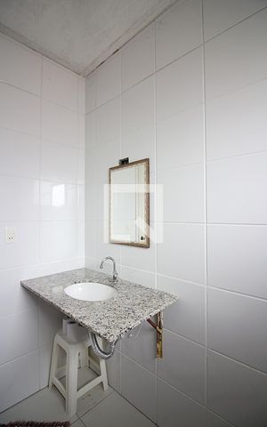 Casa à venda com 201m², 3 quartos e 2 vagasBanheiro Social